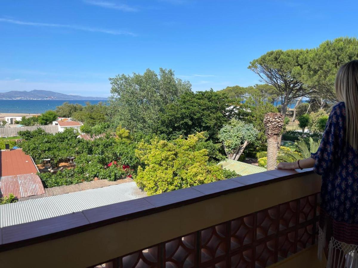 Hotel Riomar Sant Marti d'Empuries Dış mekan fotoğraf